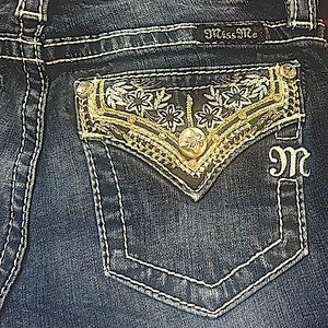 GIRLS MISS ME CAPRI JEANS AND LONG SLEEVE TEE SIZE 14